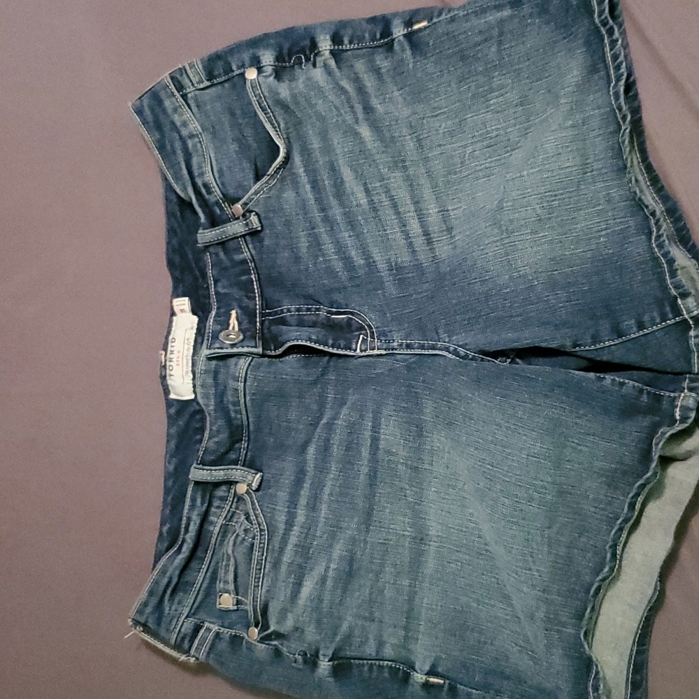 Torrid size 14 jean shorts